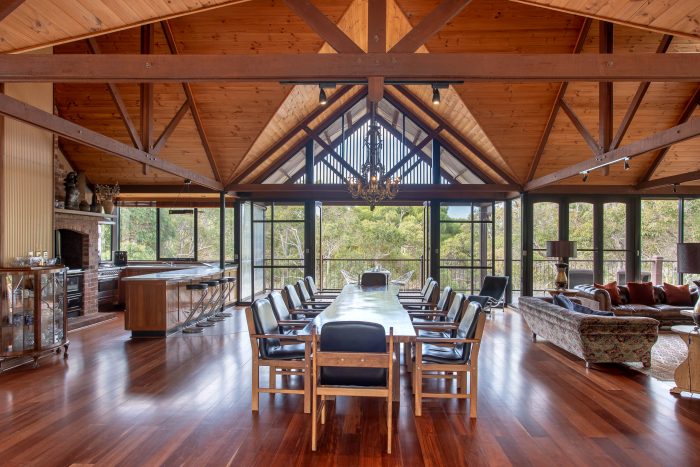 Mibremilla, Eagle Bay